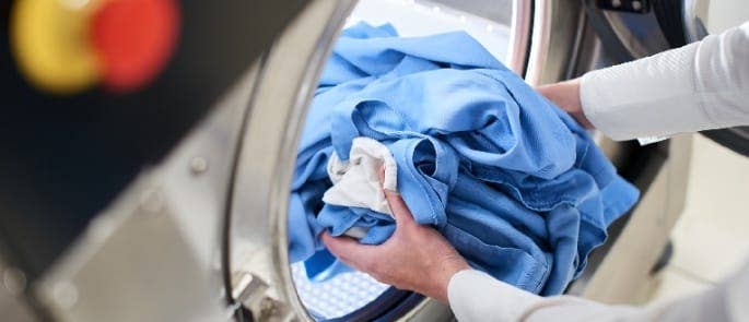 washing clothes to prevent infection