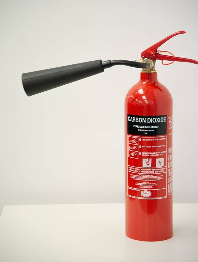 Carbon Dioxide CO2 Extinguisher