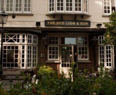 The Red Lion & Sun Pub