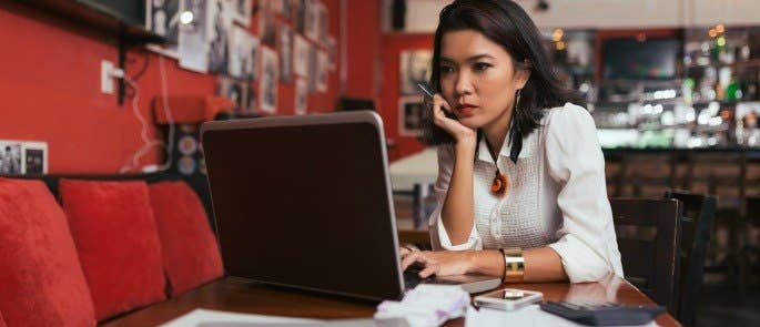 restaurant manager planning how to run her restaurant