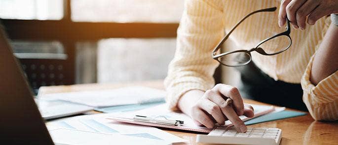 Working out financial issues