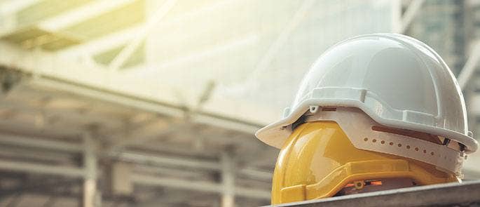 Construction hats in the workplace