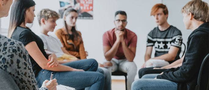 Mentoring session with teenagers