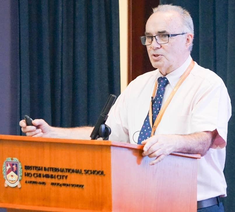 Jonathan Taylor MSc, Online Safety and Safeguarding Consultant 